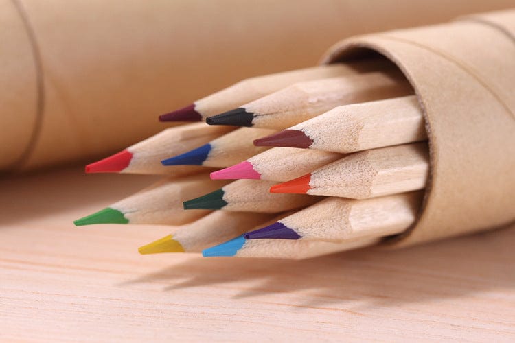 CRAYONS DE COULEURS - D'art et D'archi